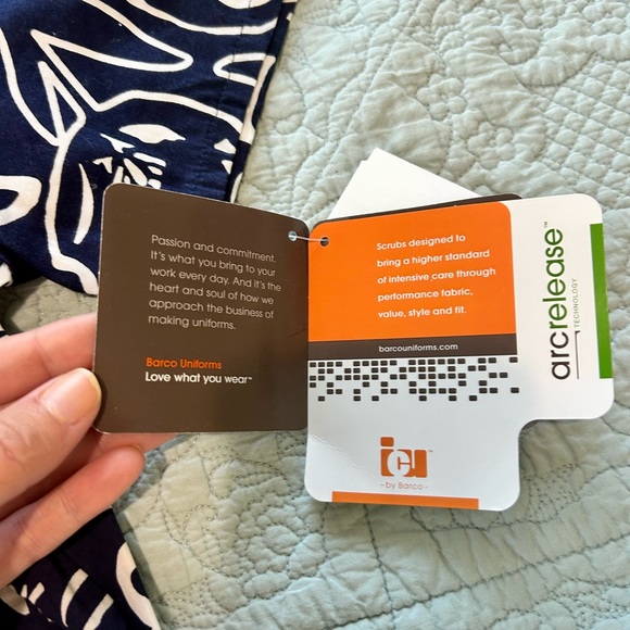 3xl scrubs by barco NWT - Picture 4 of 8